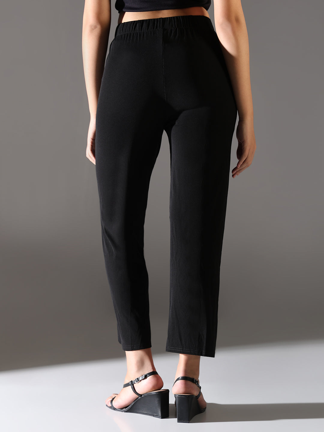 Women Black Solid Trousers