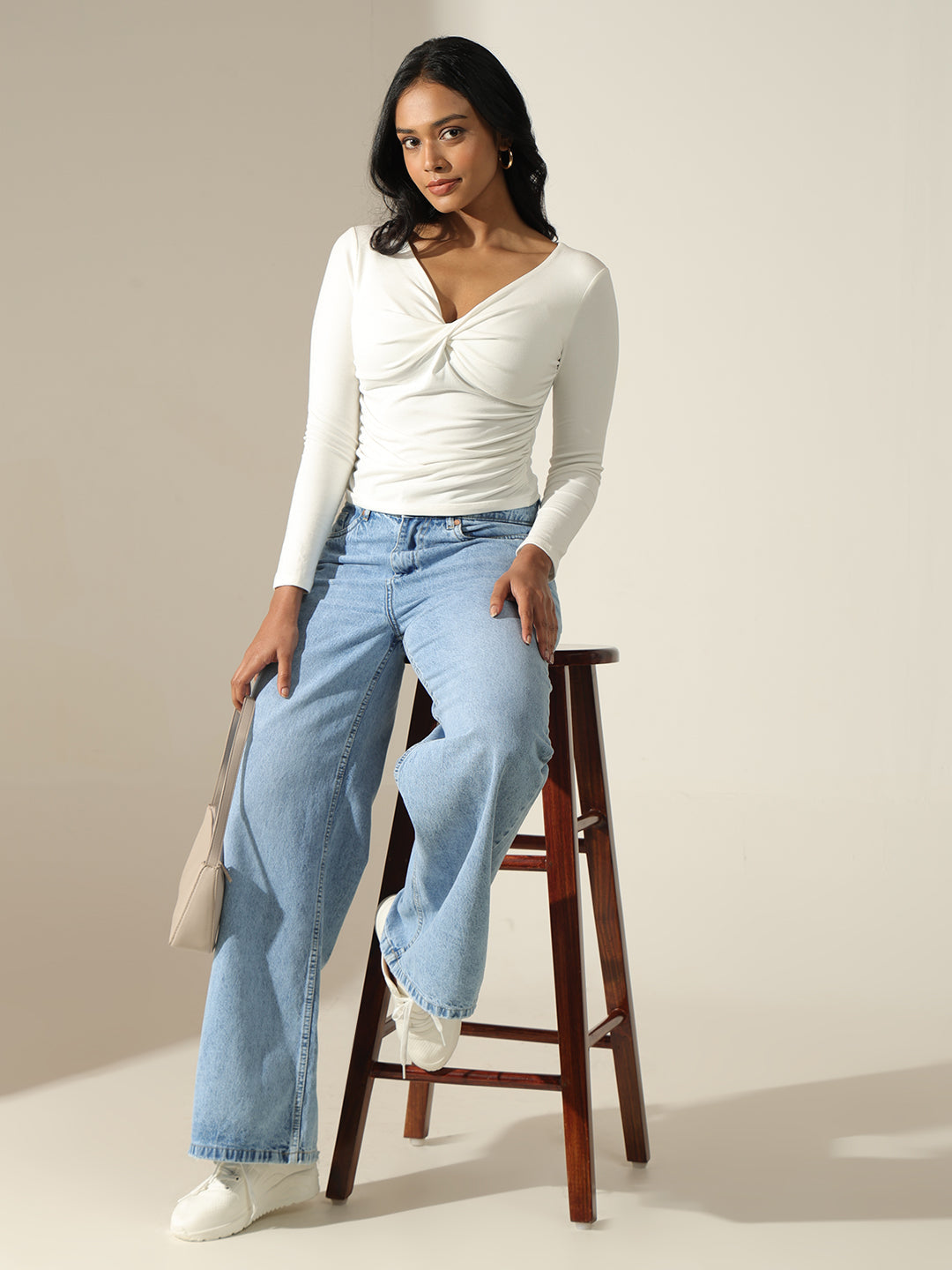 Women's Solid White Twist Front Long Sleeve Top