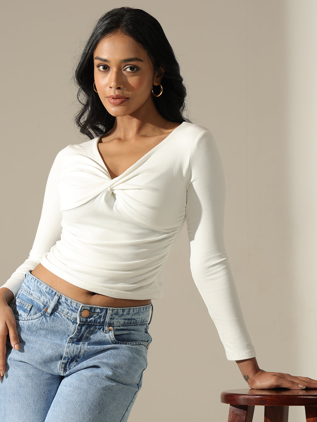 Women's Solid White Twist Front Long Sleeve Top