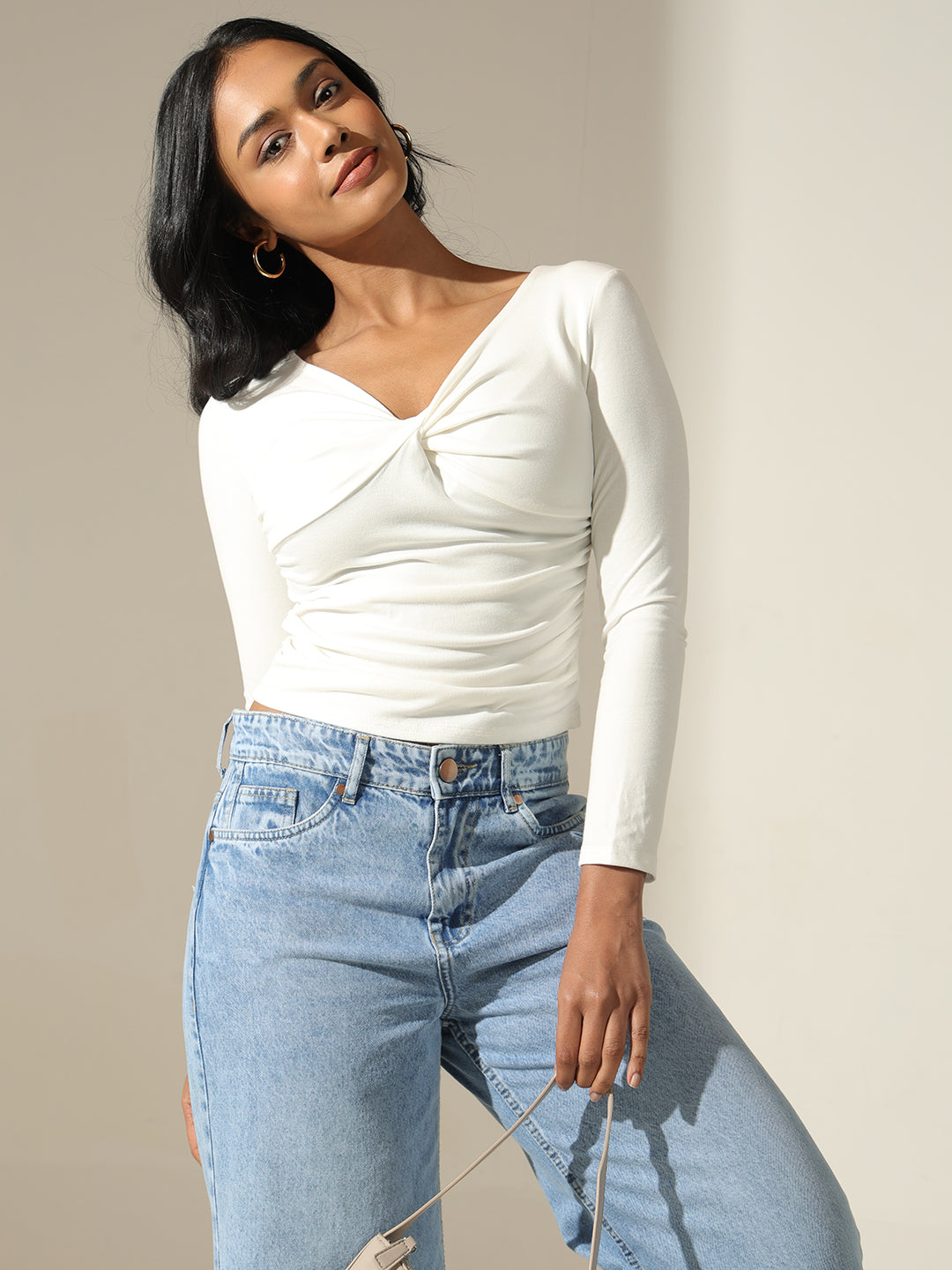 Women's Solid White Twist Front Long Sleeve Top