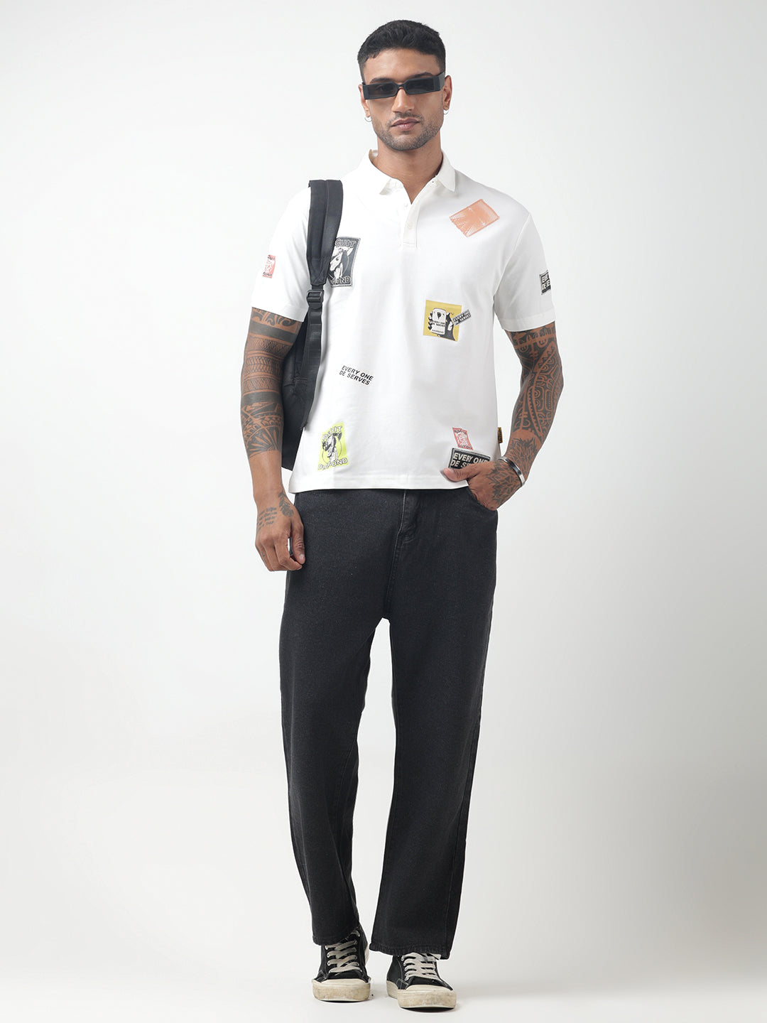 Men's Graphic Print Off-White Relaxed Fit Polo T-Shirt