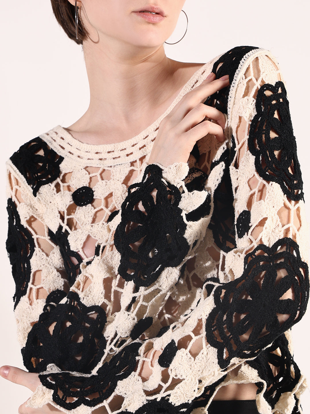 Women Black Floral Crochet Top