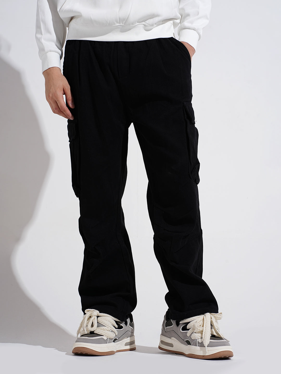 Men's Black Straight Fit Cargo Trousers
