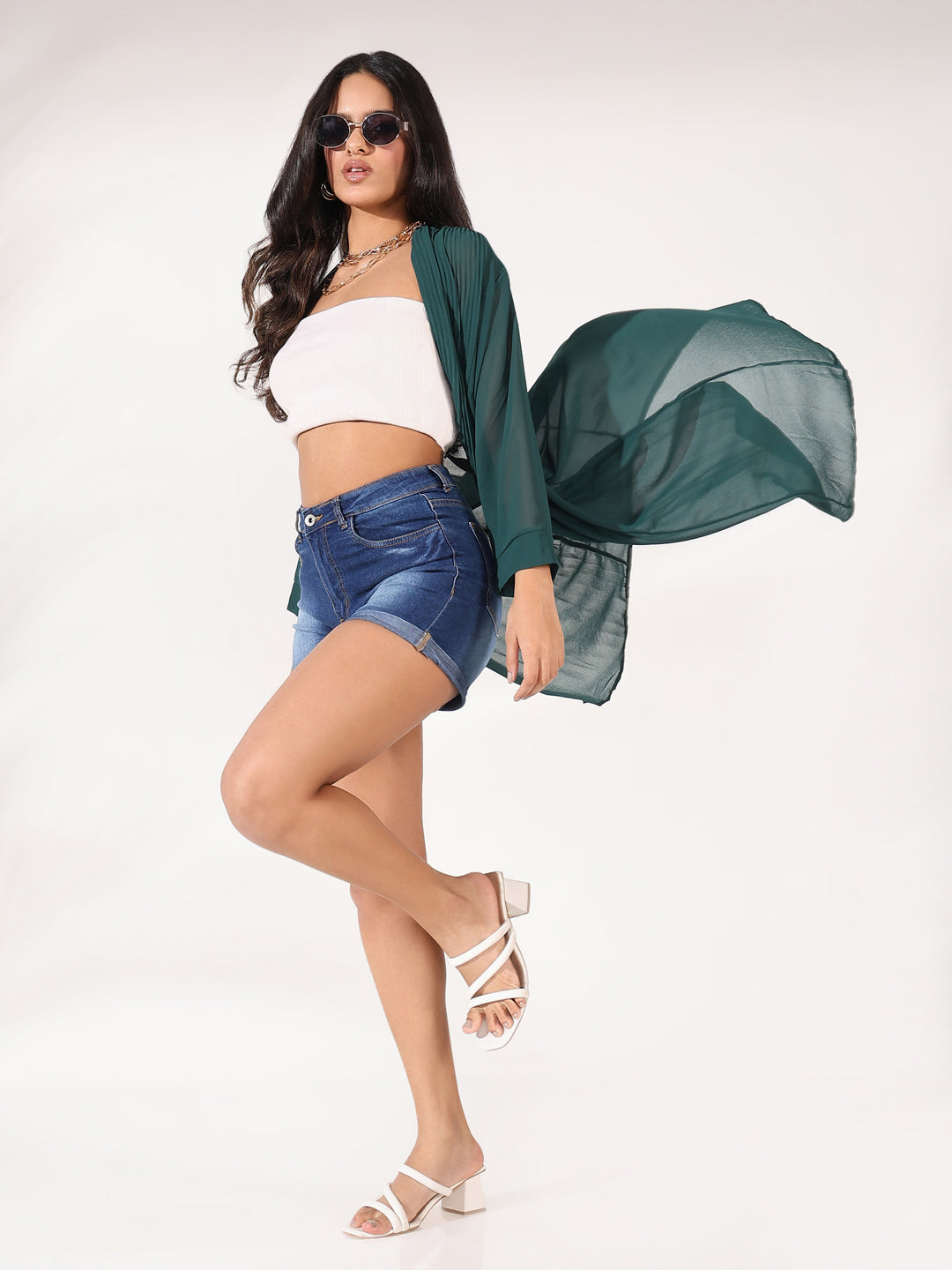 Women Green Solid Longline Shrug