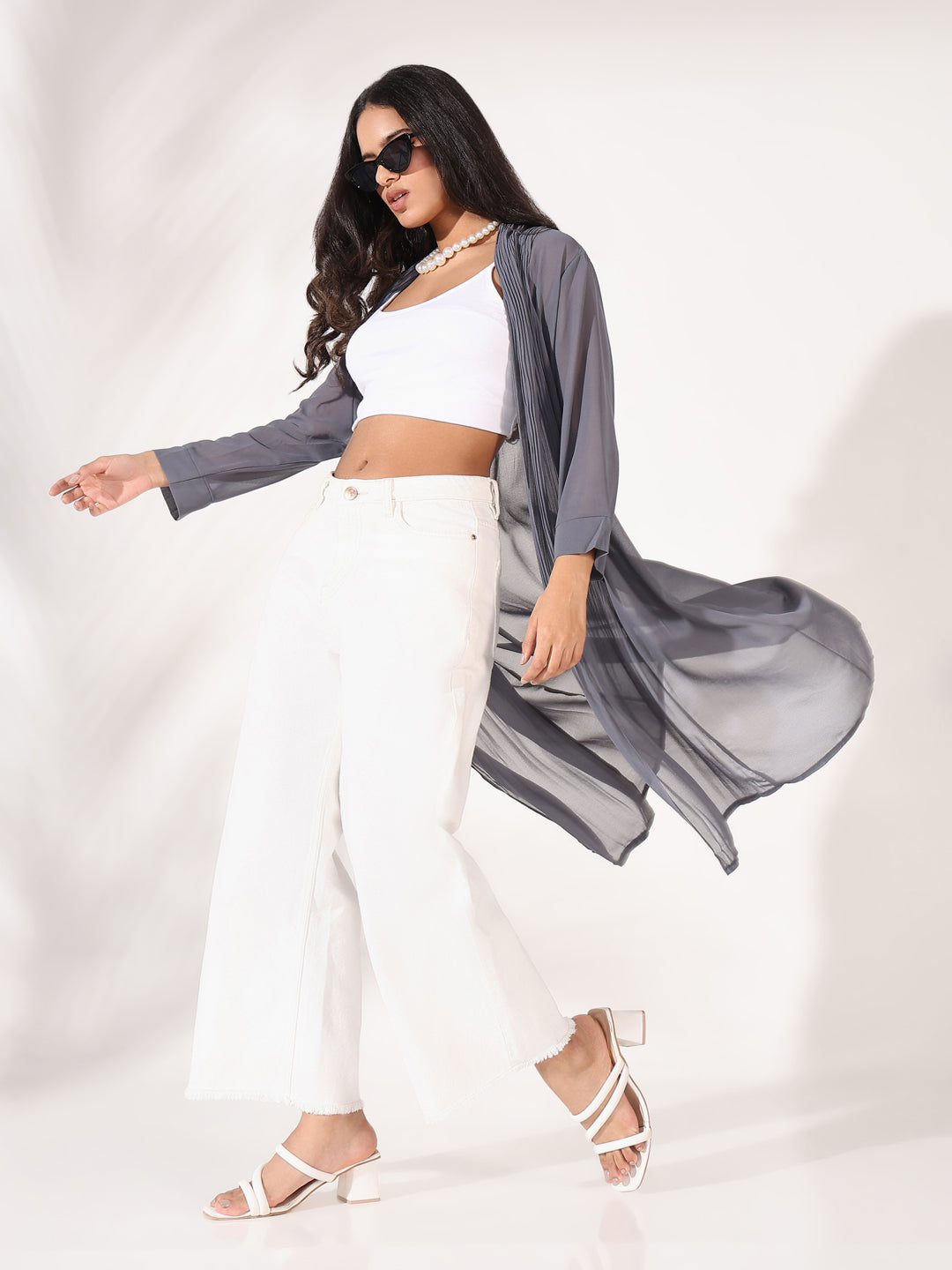 Women Grey Solid Longline Shrug