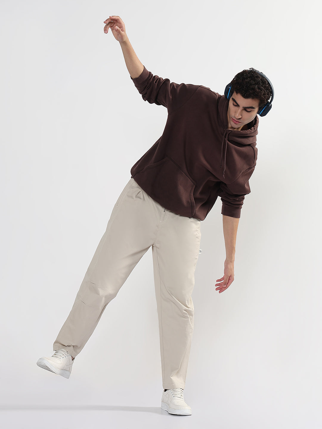 Men's Cream Relaxed Fit Trouser