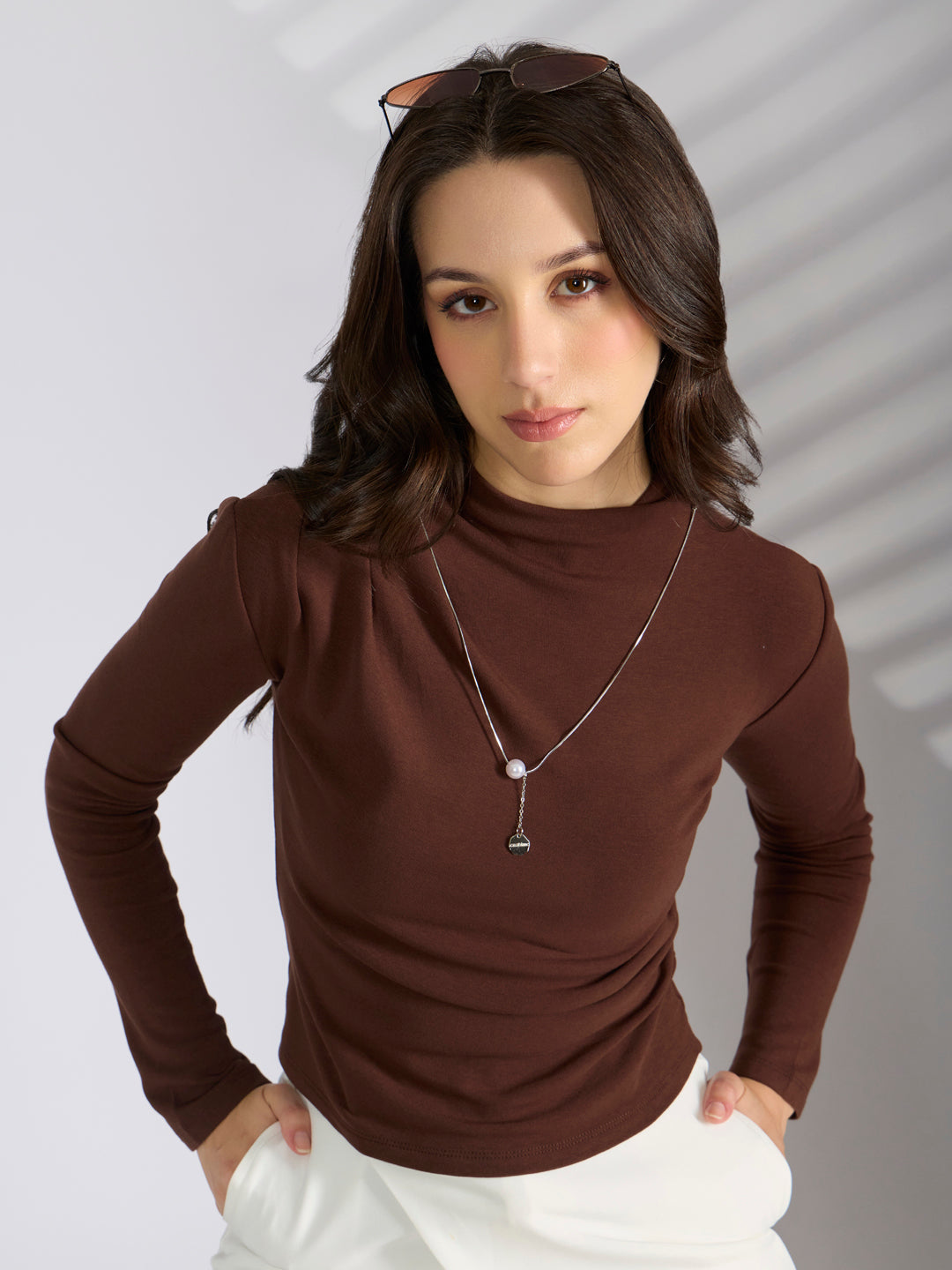 Women's Brown Fitted Ruched Top with Chain