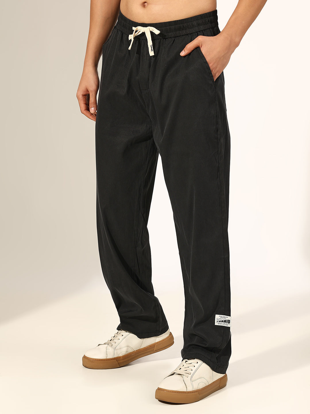 Men's Black Relaxed Fit Casual Trouser