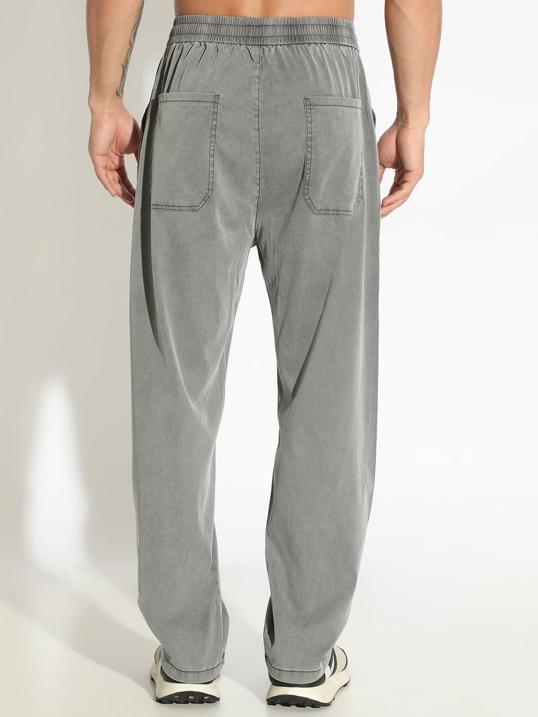 Men's Grey Regular Fit Low Rise Trousers