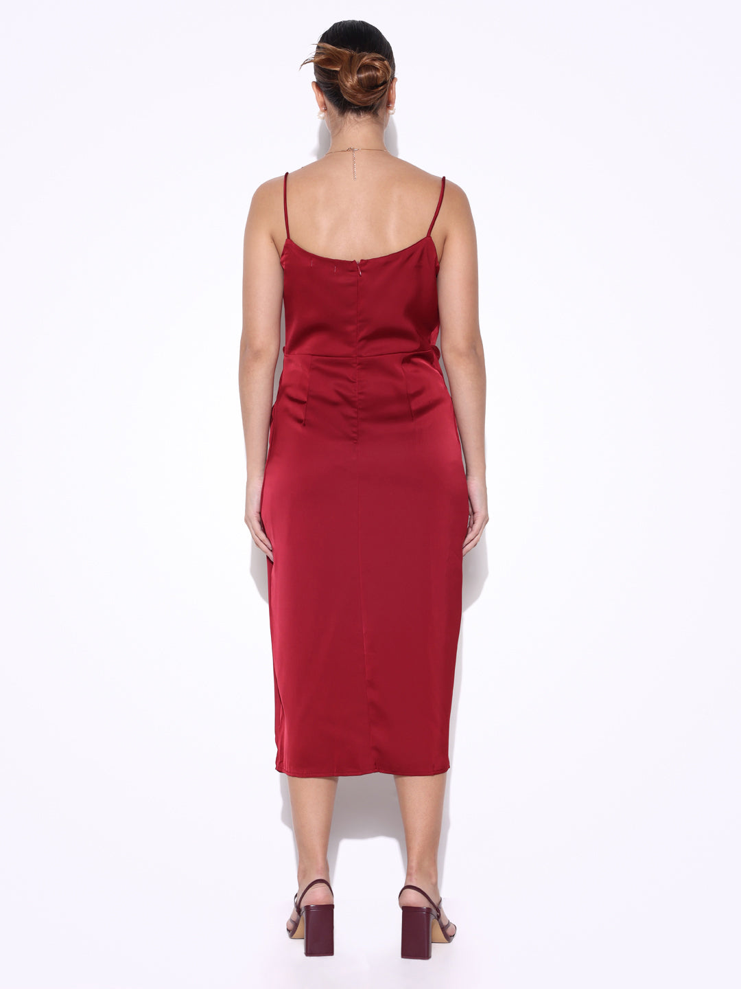 Women Solid Maroon Sheath Dress