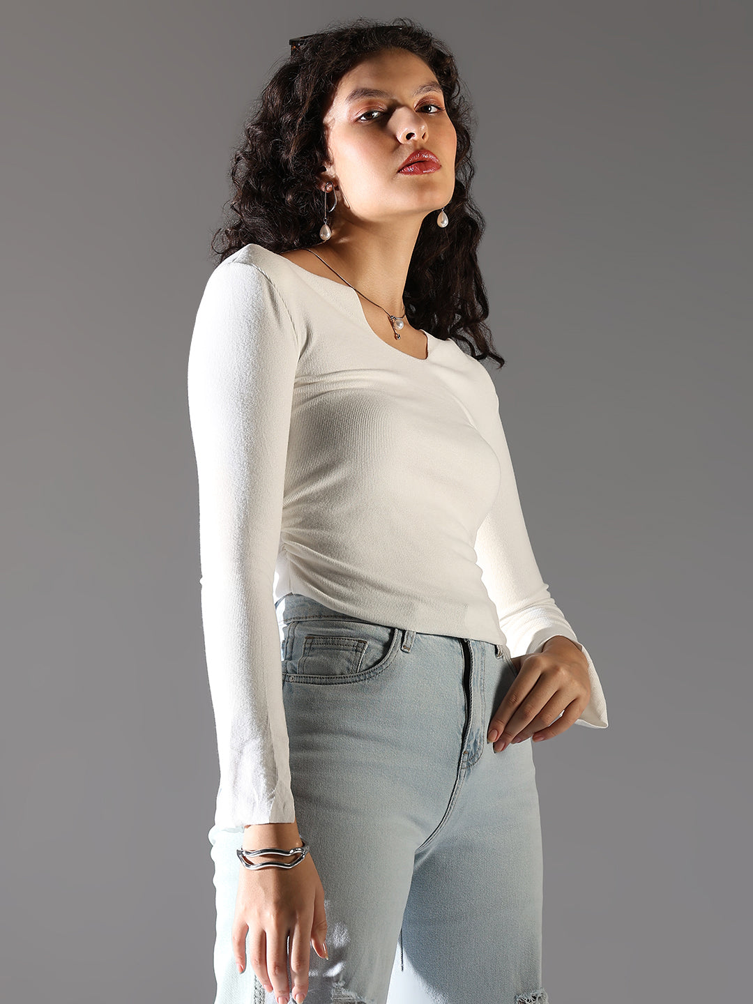 Women White Solid Top