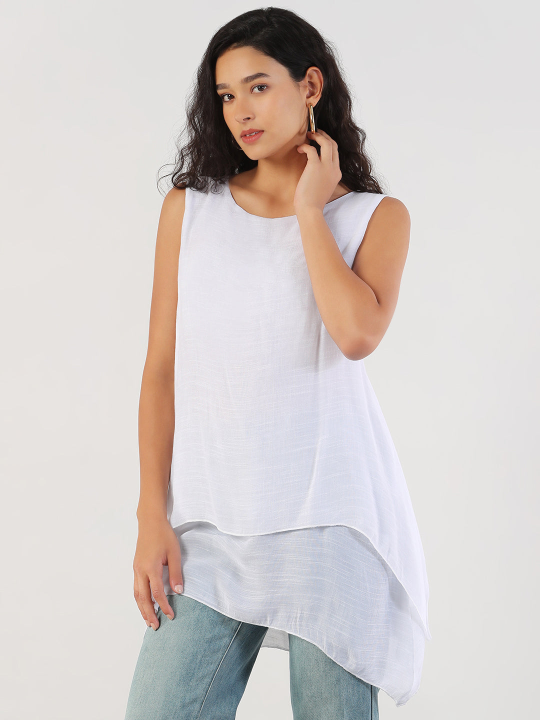 Women Solid Round Neck White Longline Top