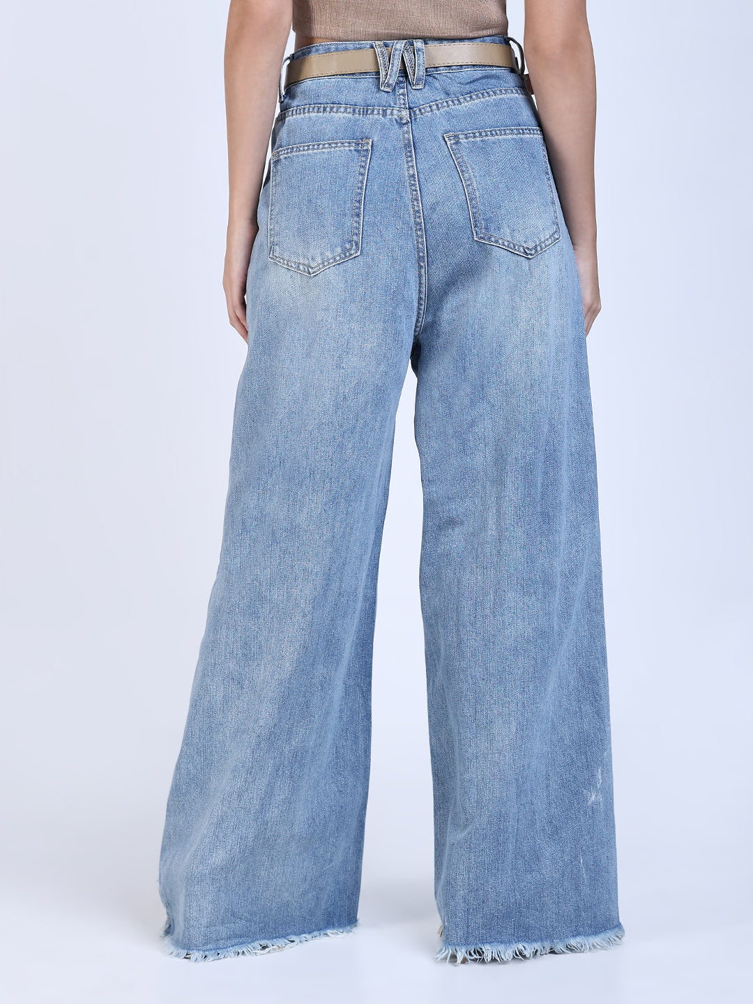 Women Solid Blue Wide Leg Jeans with Belt