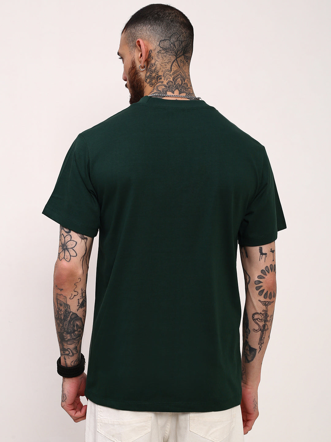 Men Green Solid T Shirt