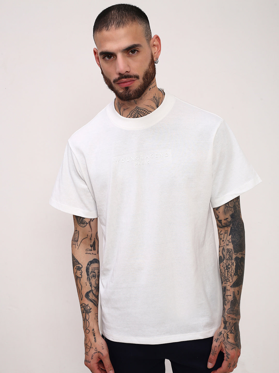 Men White Solid T Shirt