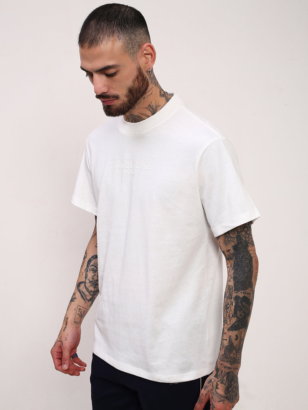 Men White Solid T Shirt