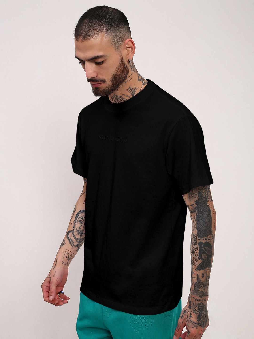Men's Black Short Sleeves Round Neck Slim Fit T-Shirt
