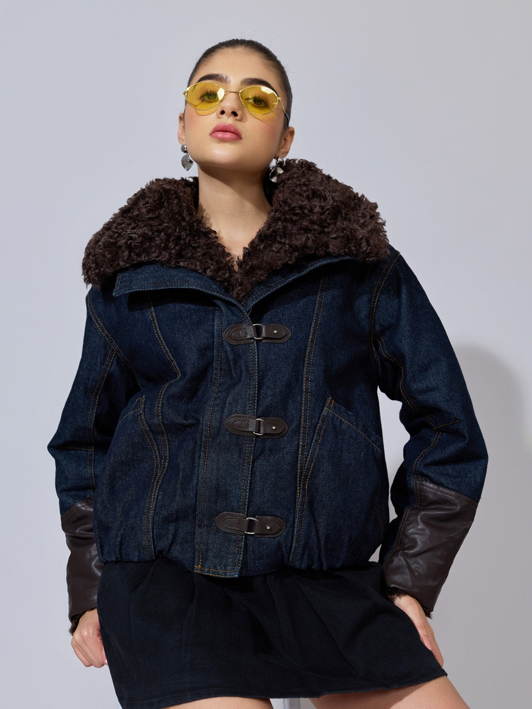 Women's Navy Blue Denim Jacket with Faux Fur Collar & Toggle Closure
