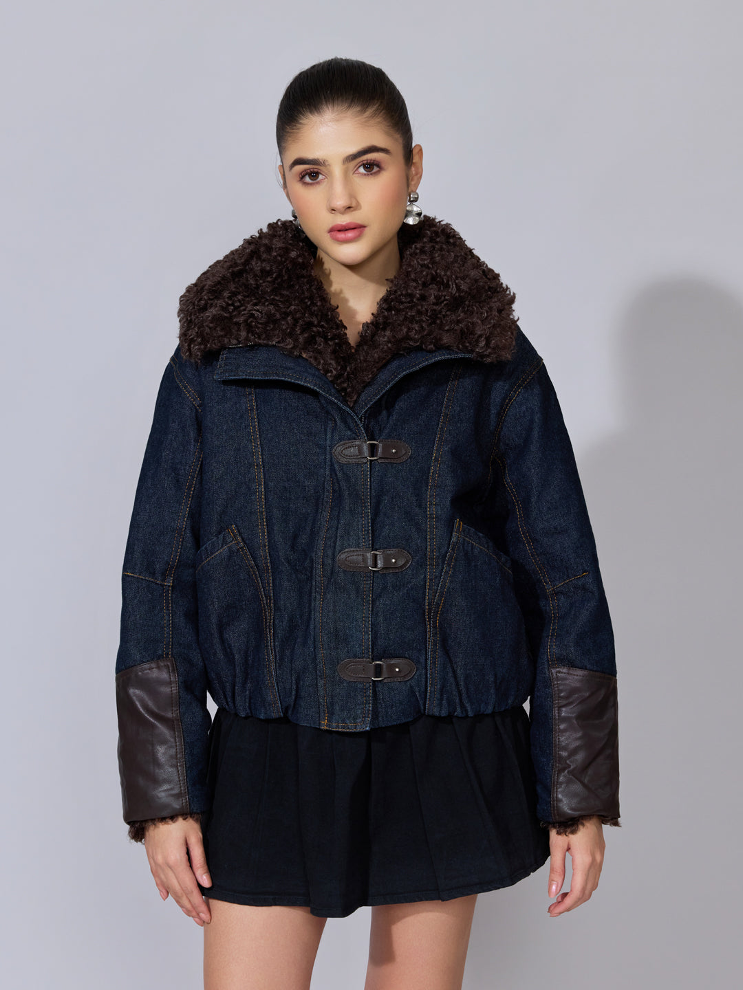 Women's Navy Blue Denim Jacket with Faux Fur Collar & Toggle Closure