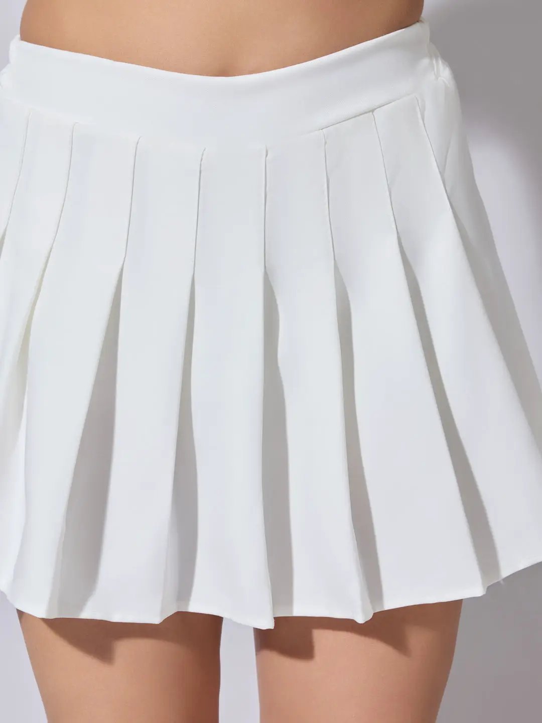 Women's Pleated White Flared Mini Skort - from SHOWOFFFF