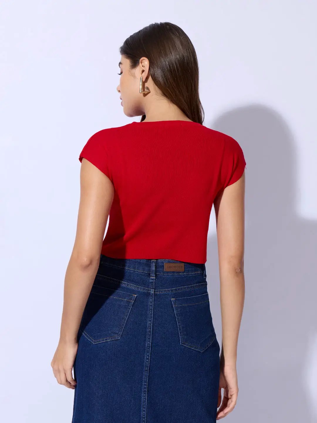 Women's Red Ribbed Fitted Crop Top - Uncategorized from SHOWOFFFF