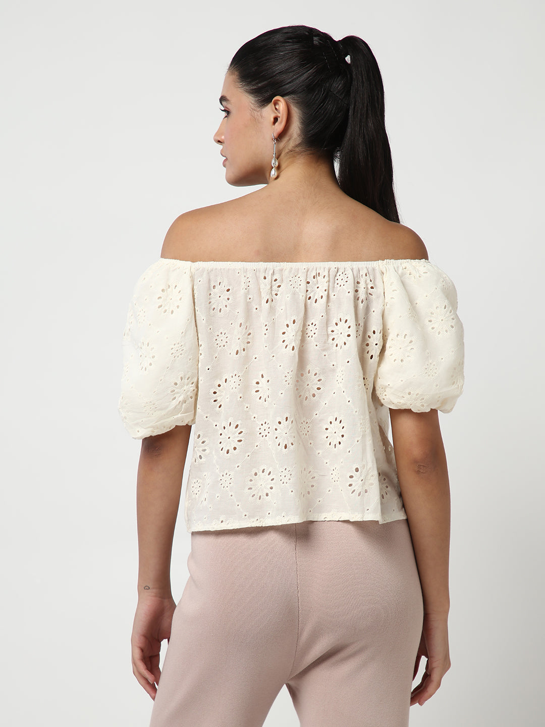 Women Cream Solid Schiffli Crop Top