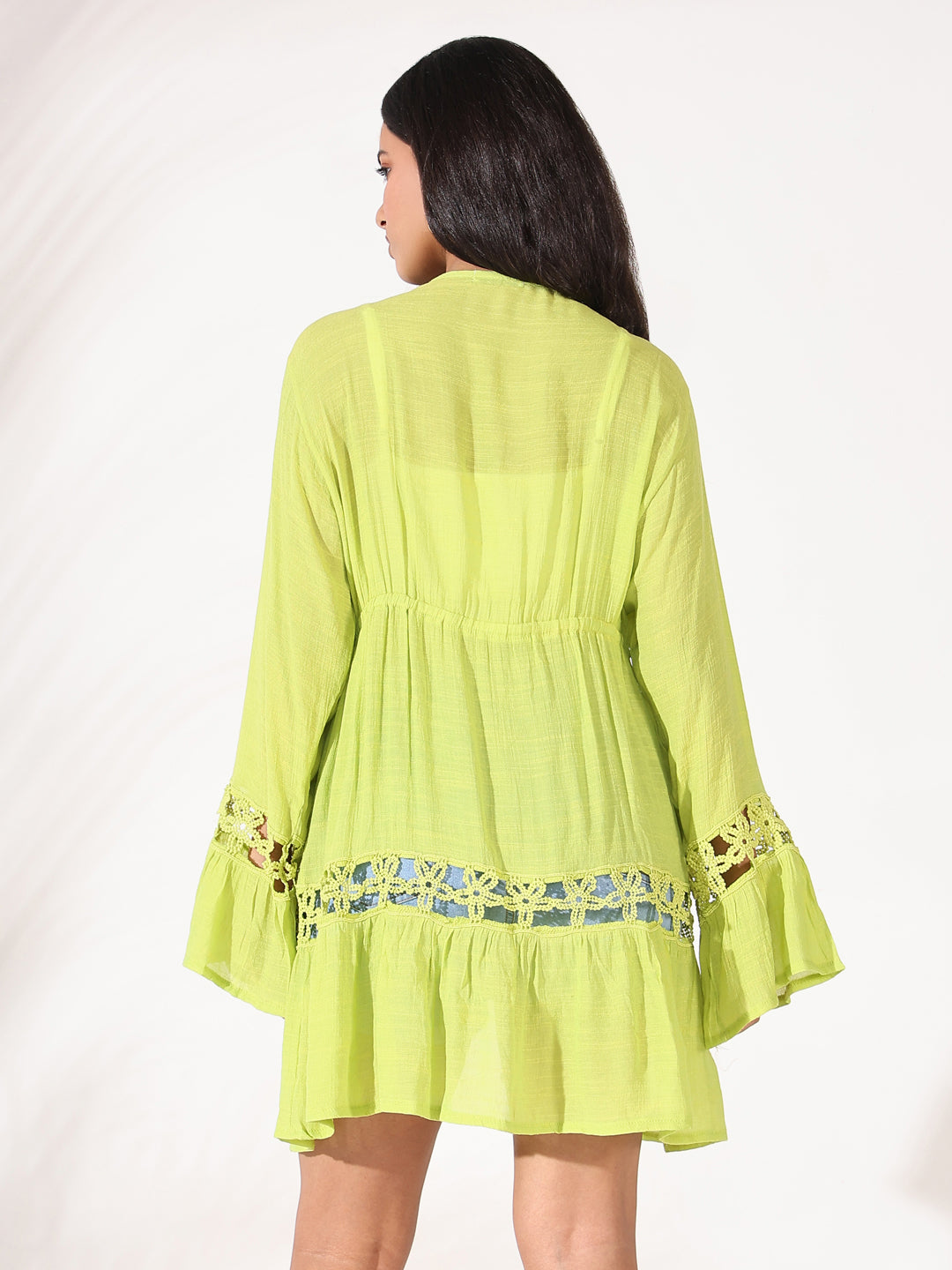 Women Green Solid Longline Shrug