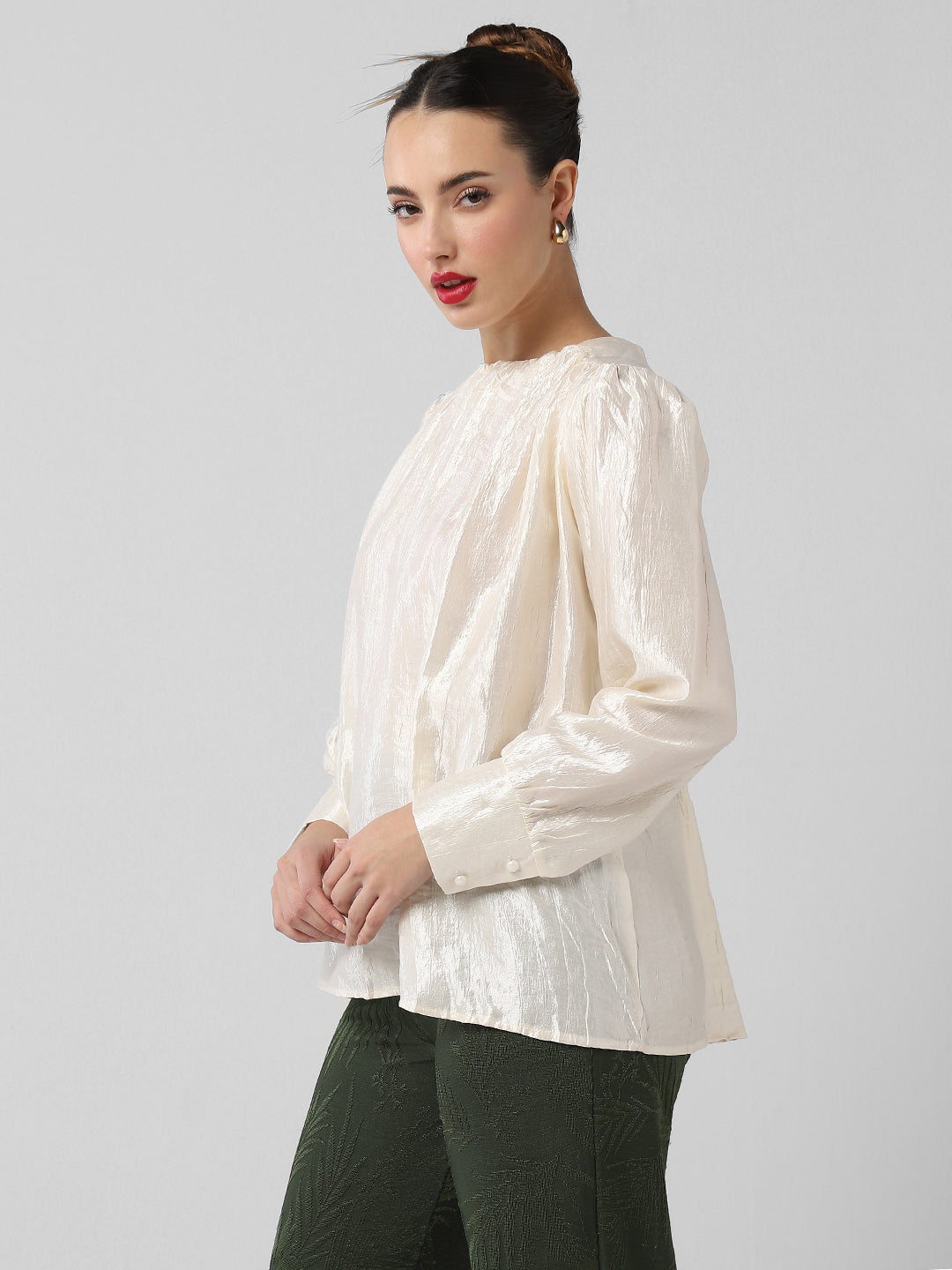 Women Cream Solid Top