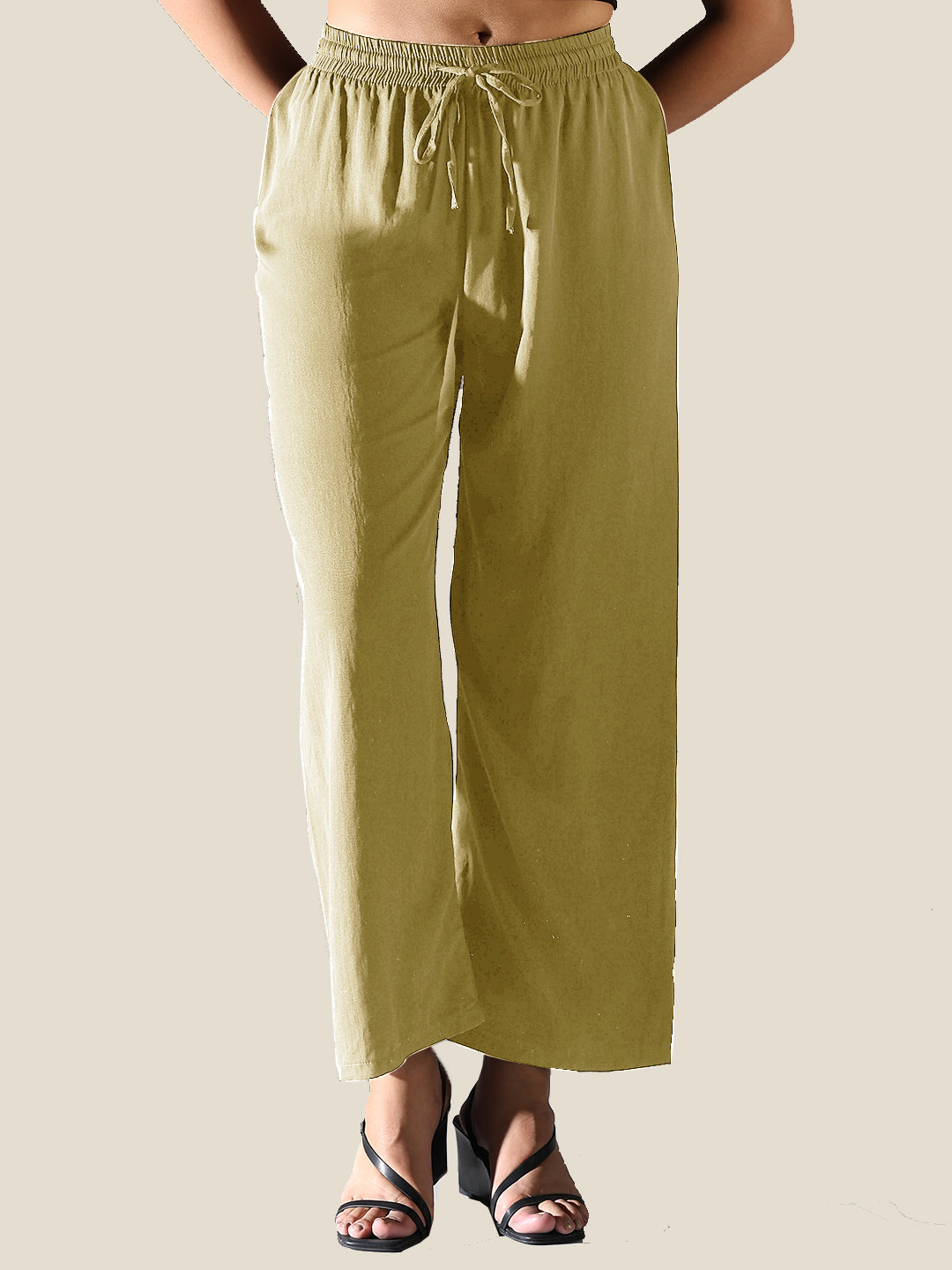 Women Green Solid Straight Fit Parallel Trousers