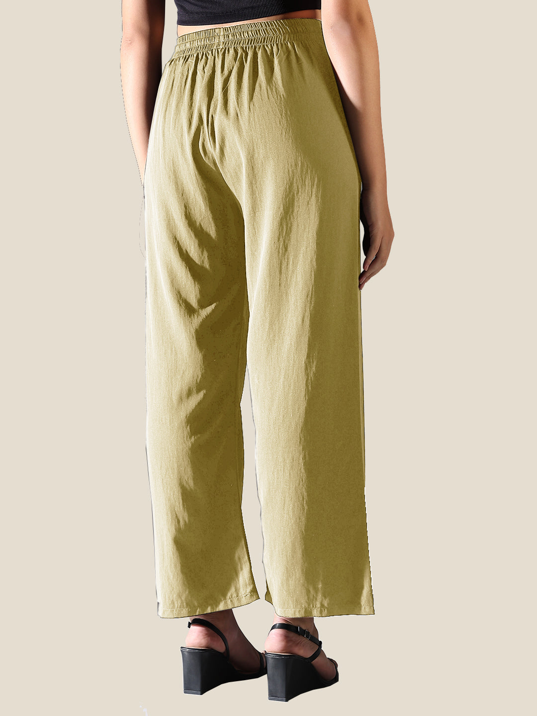 Women Green Solid Straight Fit Parallel Trousers