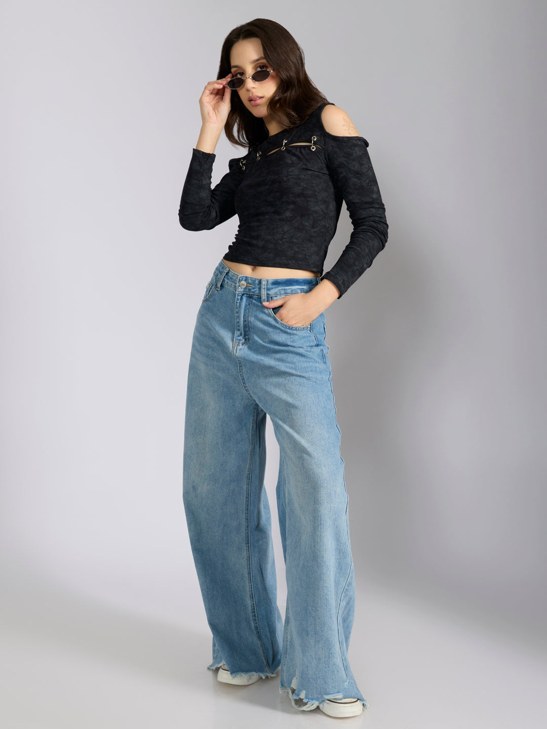 Women’s Charcoal Cold Shoulder Cut Out with Metal Ring Desig Long Sleeve Top