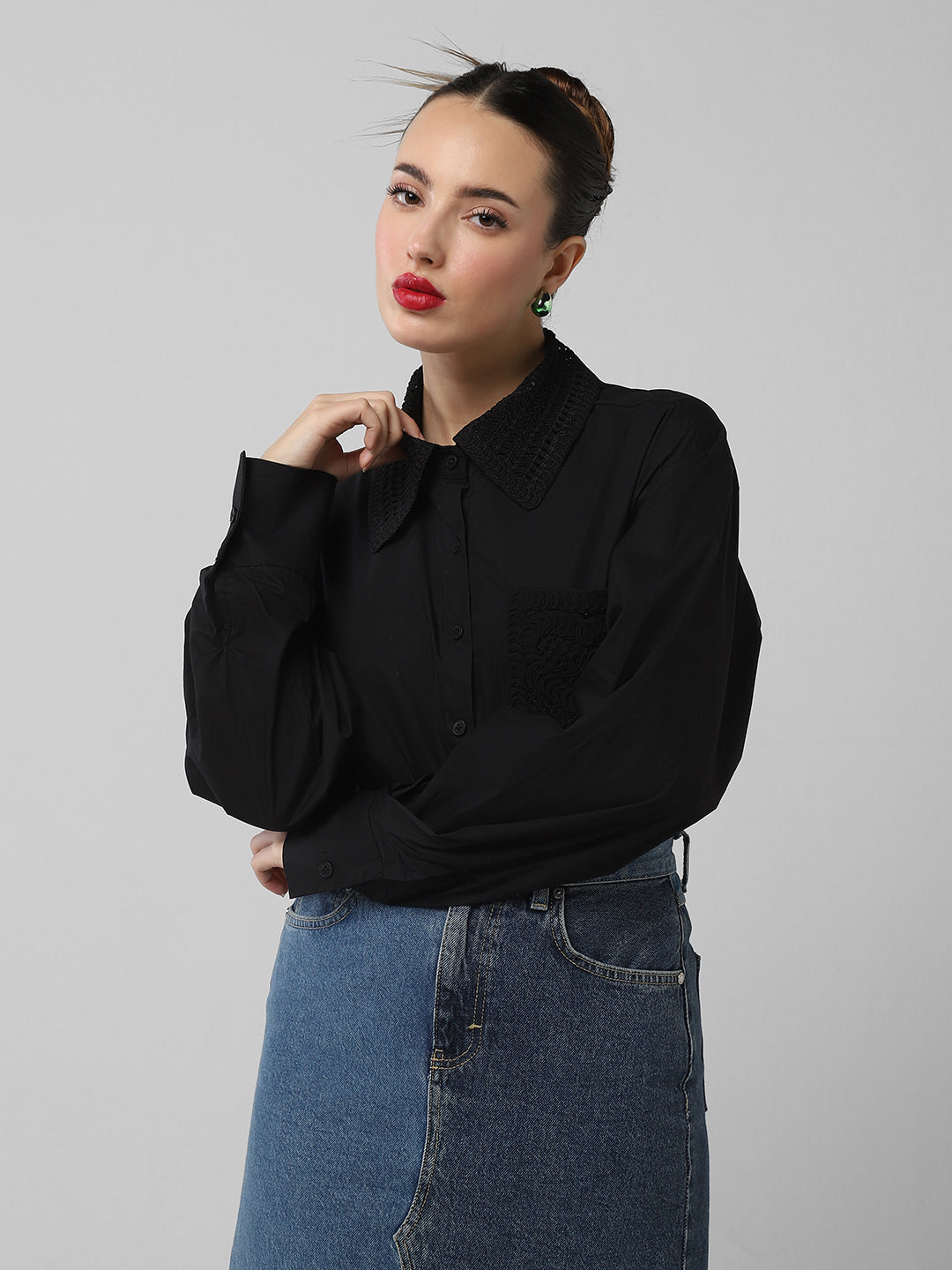 Women Solid Black Shirt