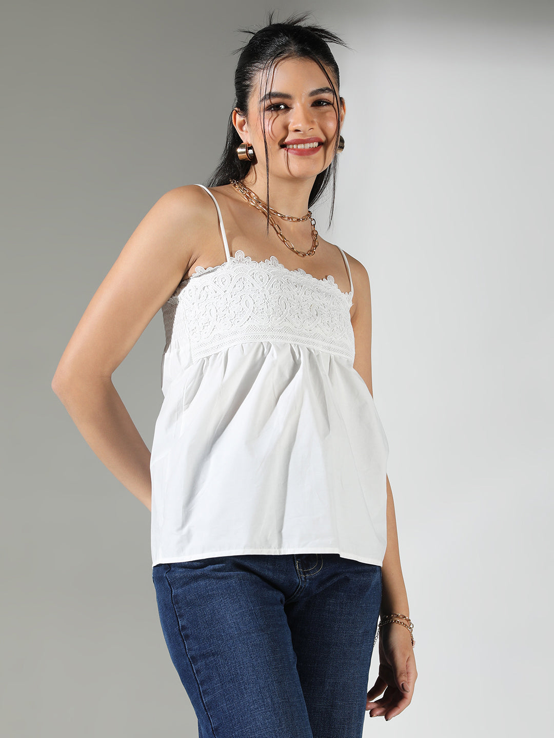 Women White Solid Top