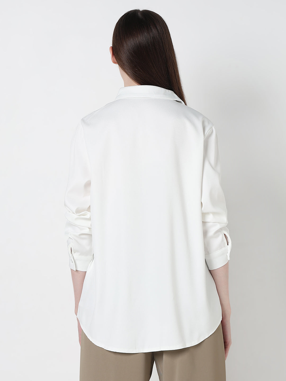 Women's White Long Sleeve Button-Down Relaxed Fit Shirt
