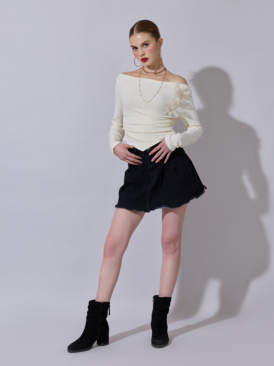 Women's Off-White Ruched Top with Flower Applique Detail