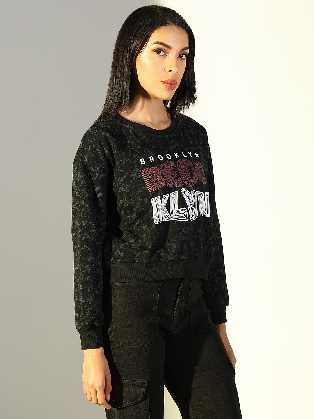 Women Graphic Black Sweatshirt