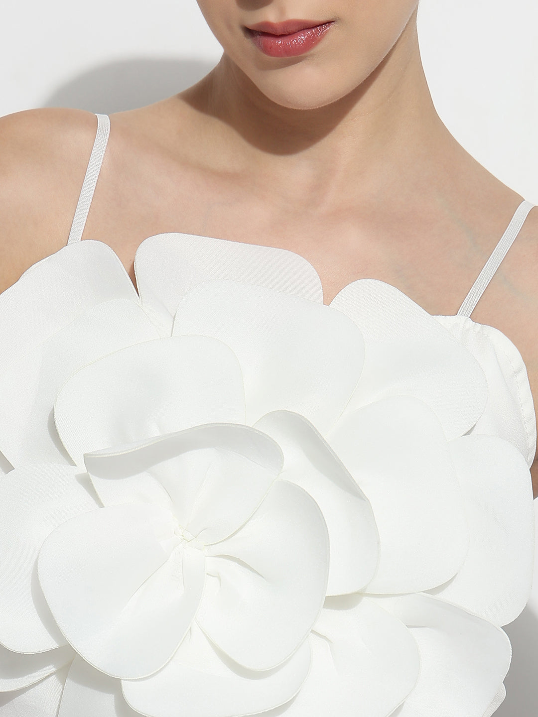 Women's White 3D Flower Crop Top