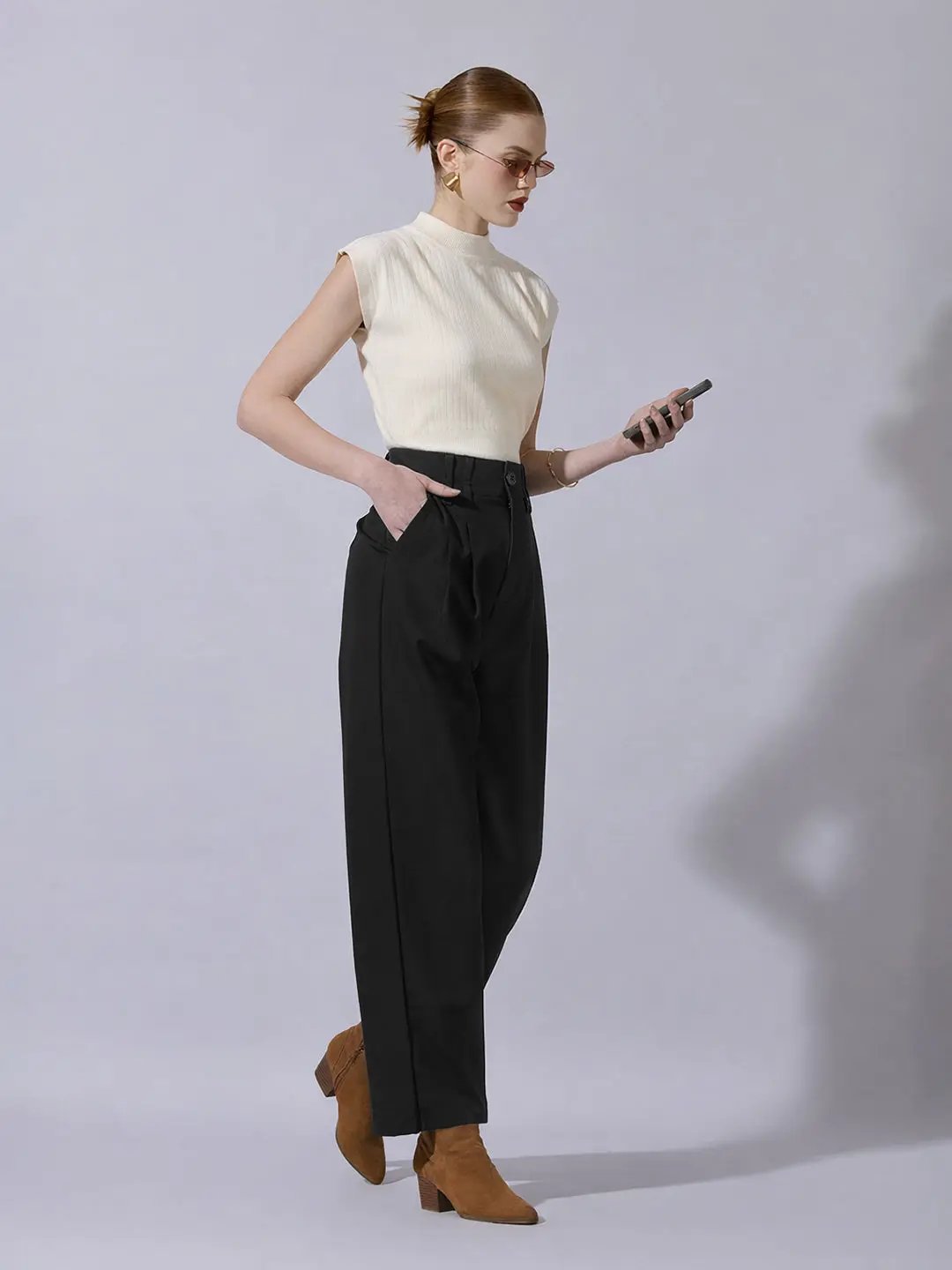 Women's Black Relaxed Fit Wide Leg Trousers - from SHOWOFFFF