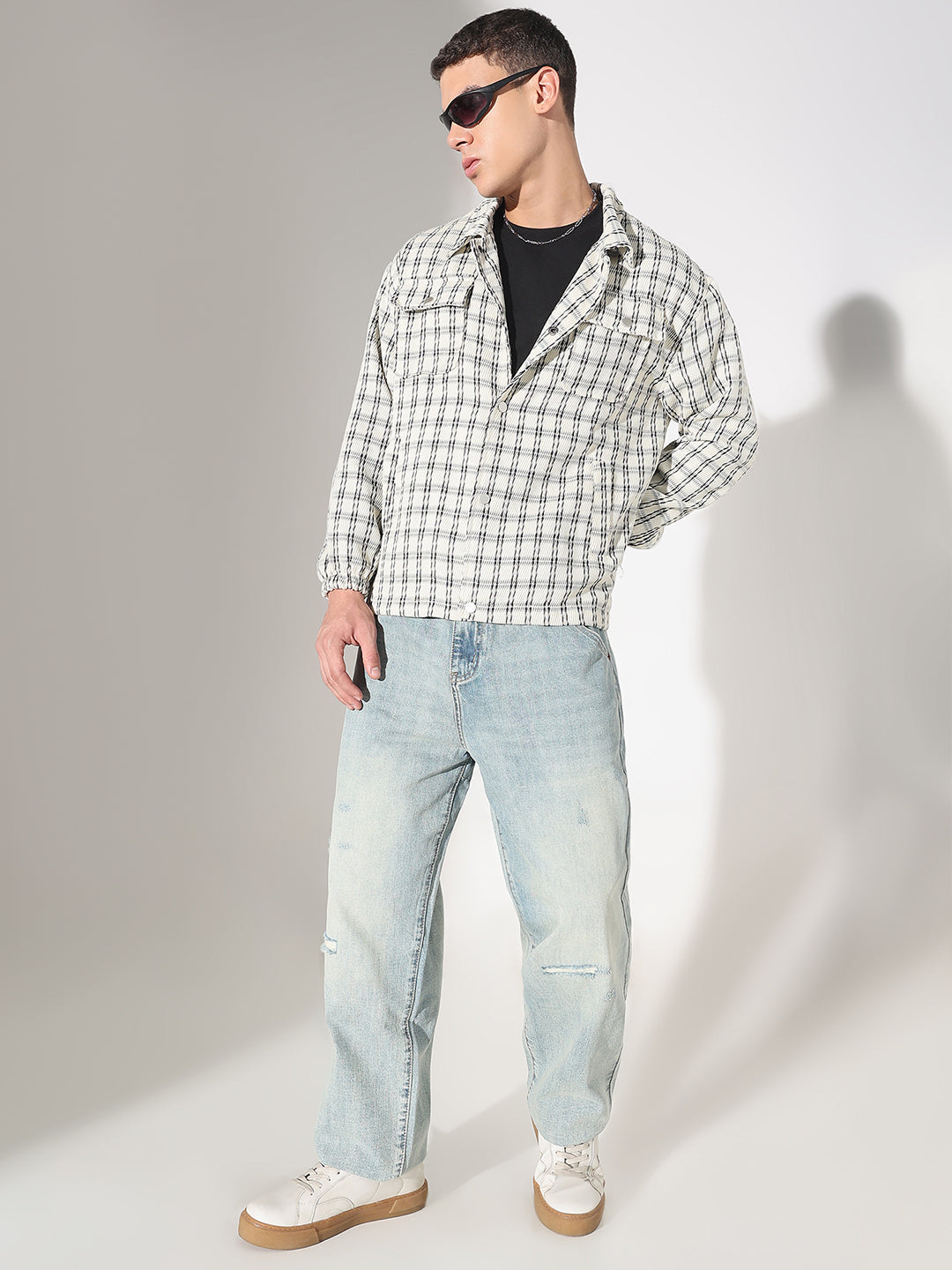 Men's Checked Cream Relaxed Fit Button Down Shirt with Chest Pockets