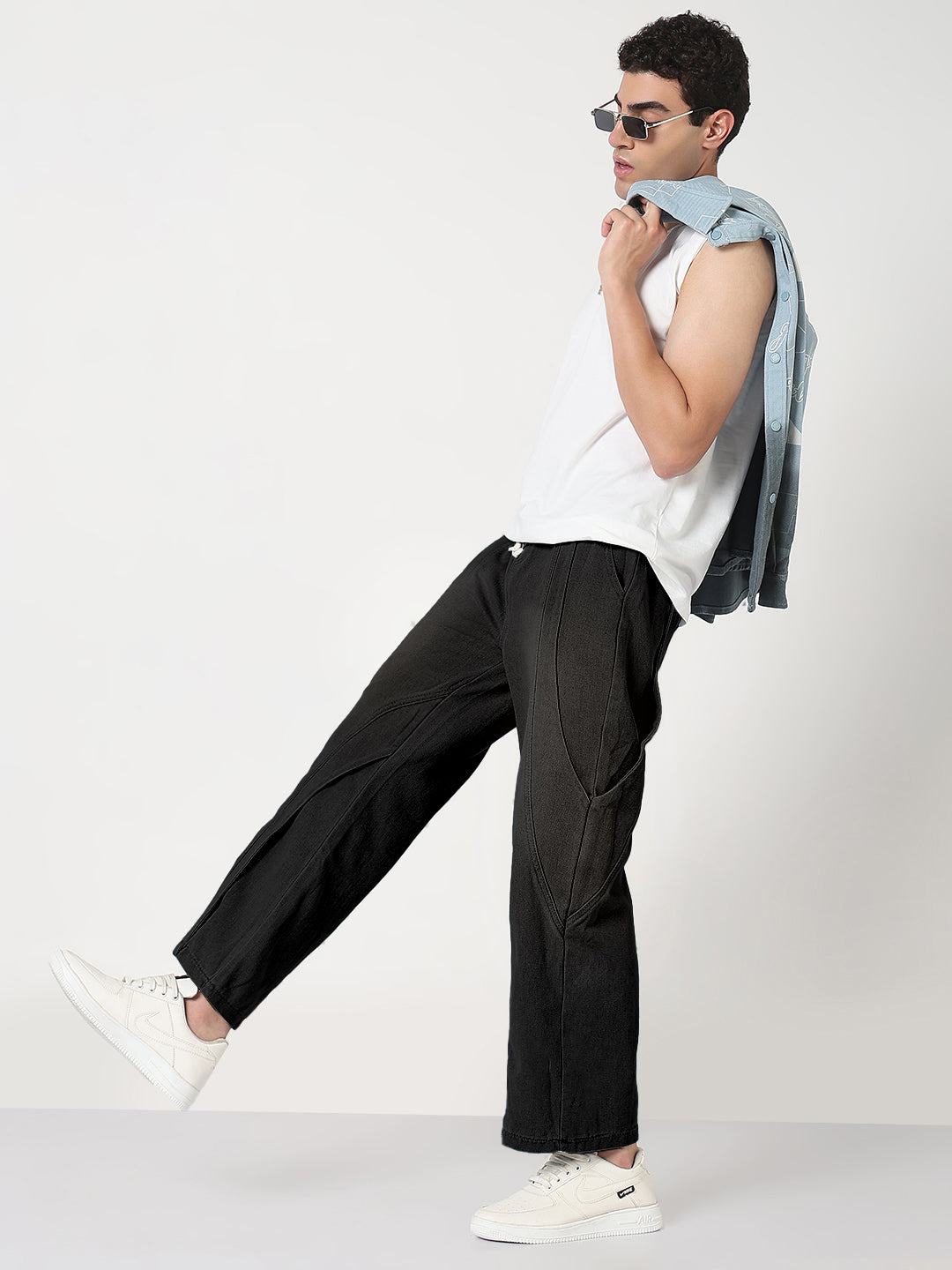 Men's Black Washed Straight Fit Drawstring Jeans