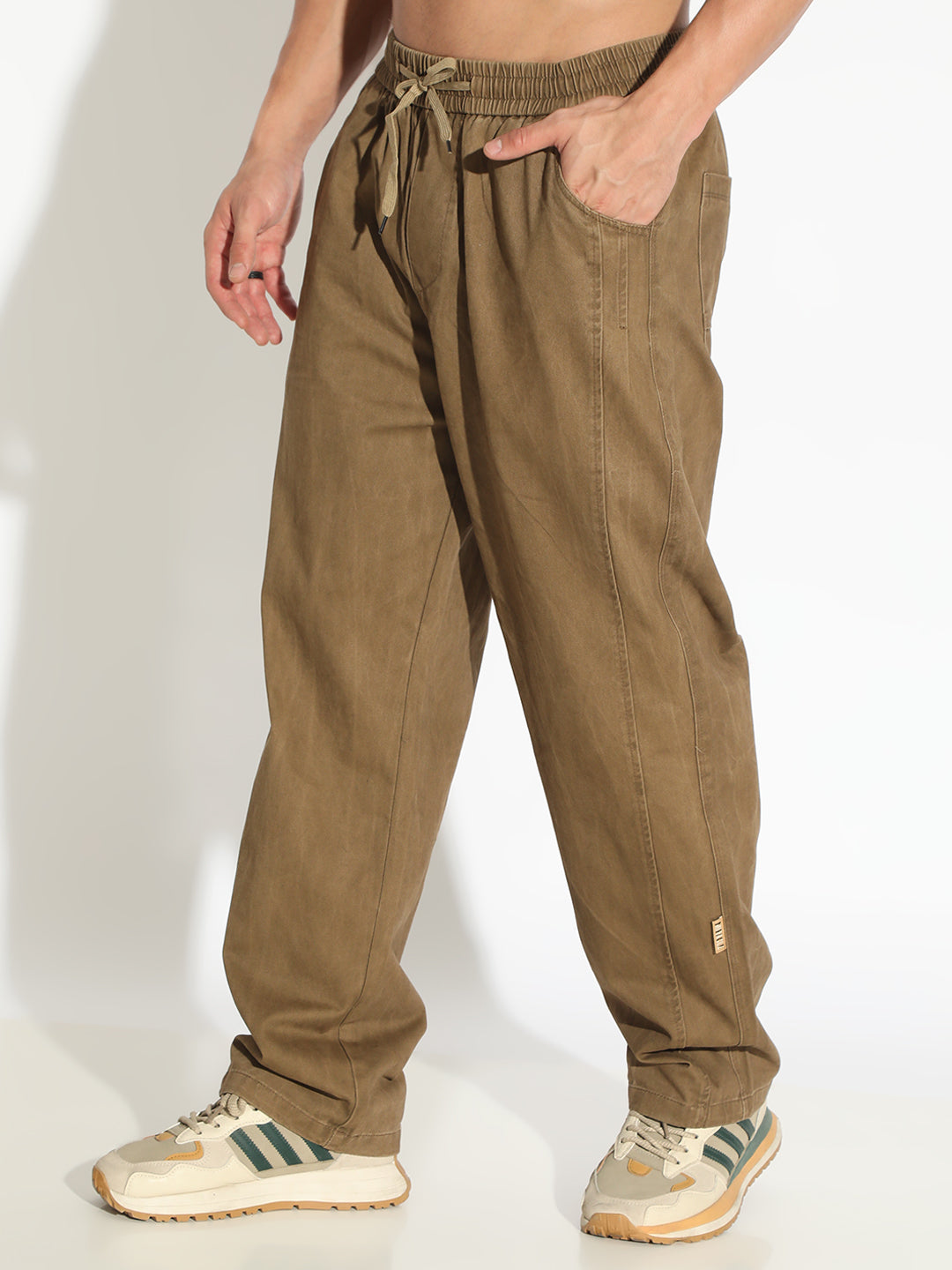 Men's Olive Relaxed Fit Casual Trouser