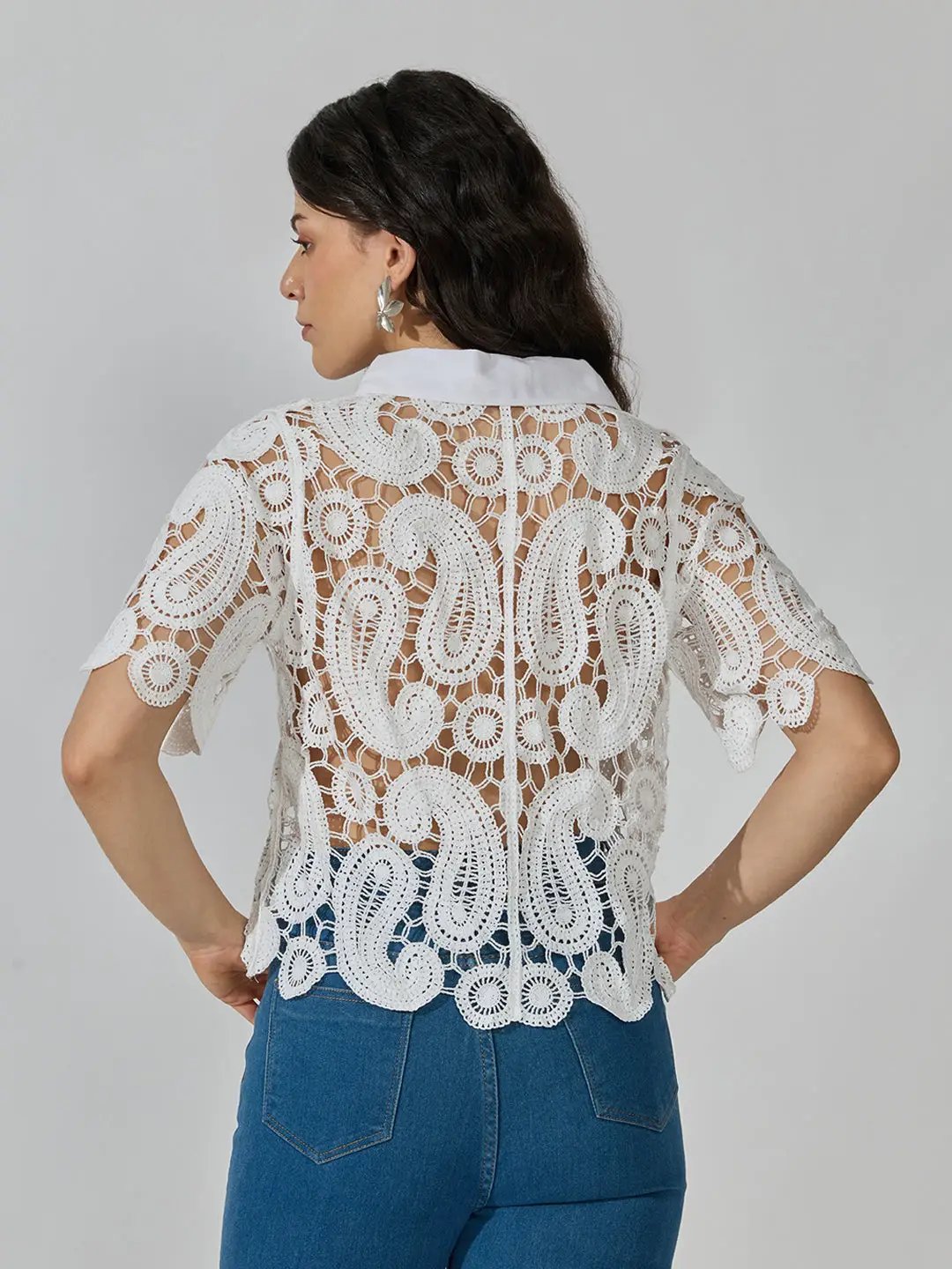 Women's Paisley Crochet White Short Sleeve Shirt