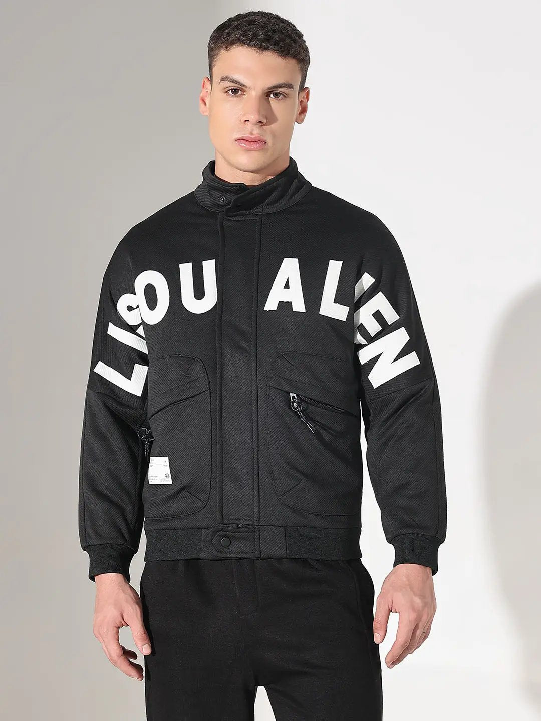 Shop Stylish & Trending Jackets for Men in India 2026 – Showoffff