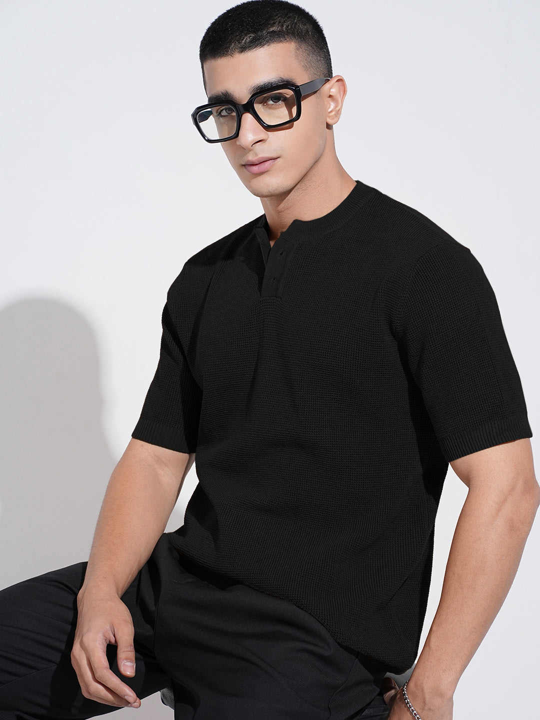 Men’s Textured Black Knitted Short Sleeve Henley T-Shirt