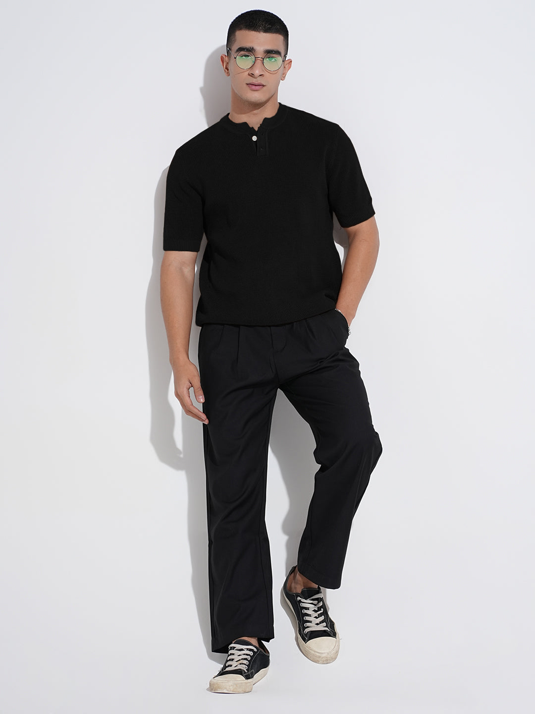 Men’s Textured Black Knitted Short Sleeve Henley T-Shirt