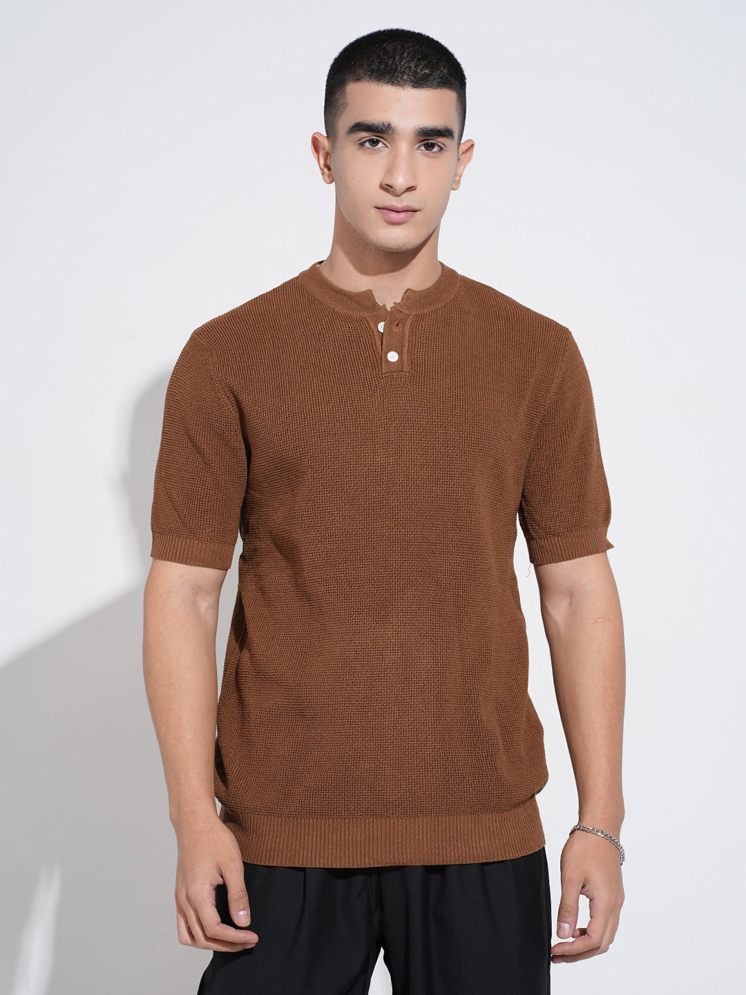 Men’s Textured Brown Knitted Short Sleeve Henley T-Shirt