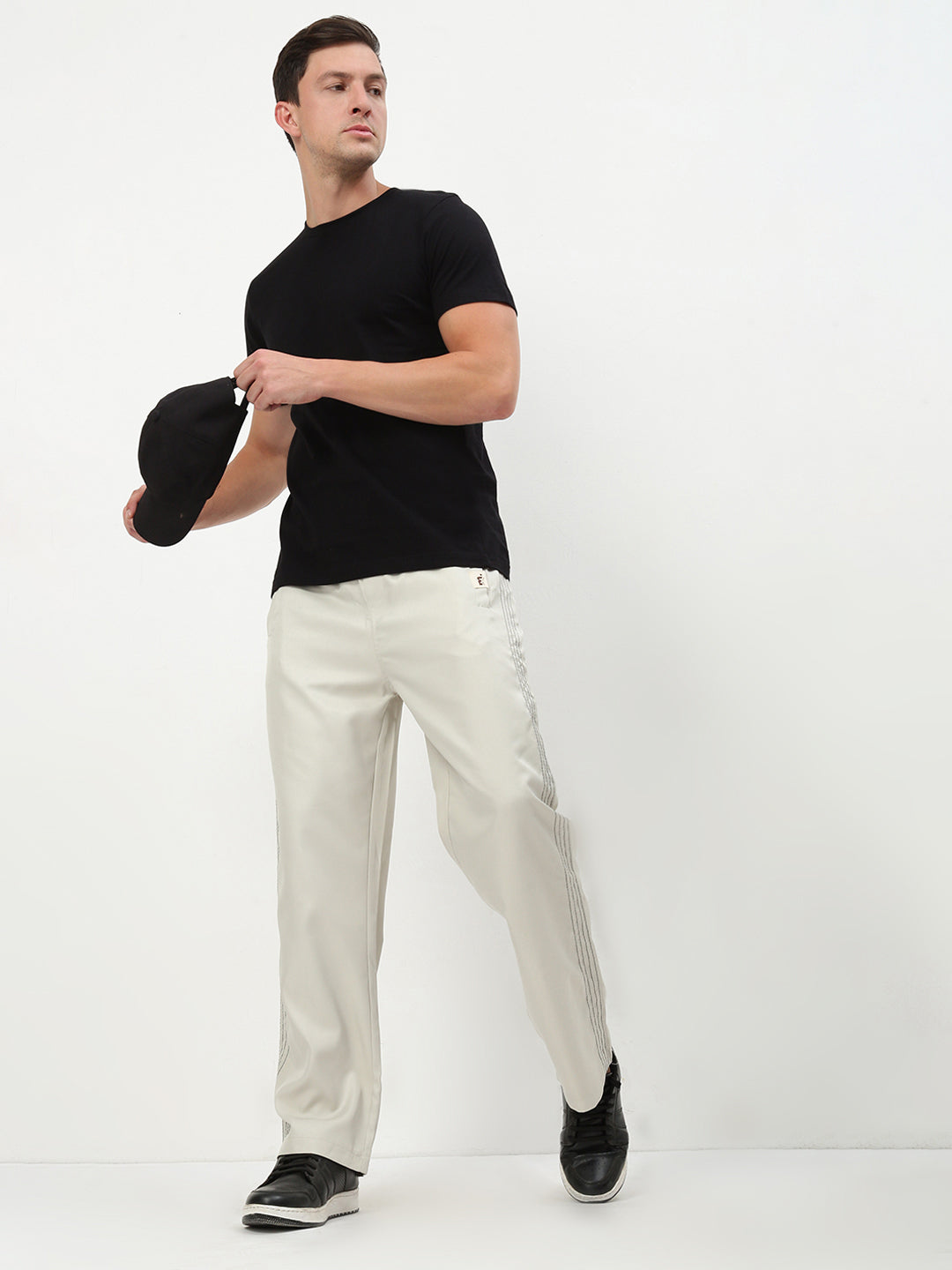 Men Grey Solid Straight Fit Trousers