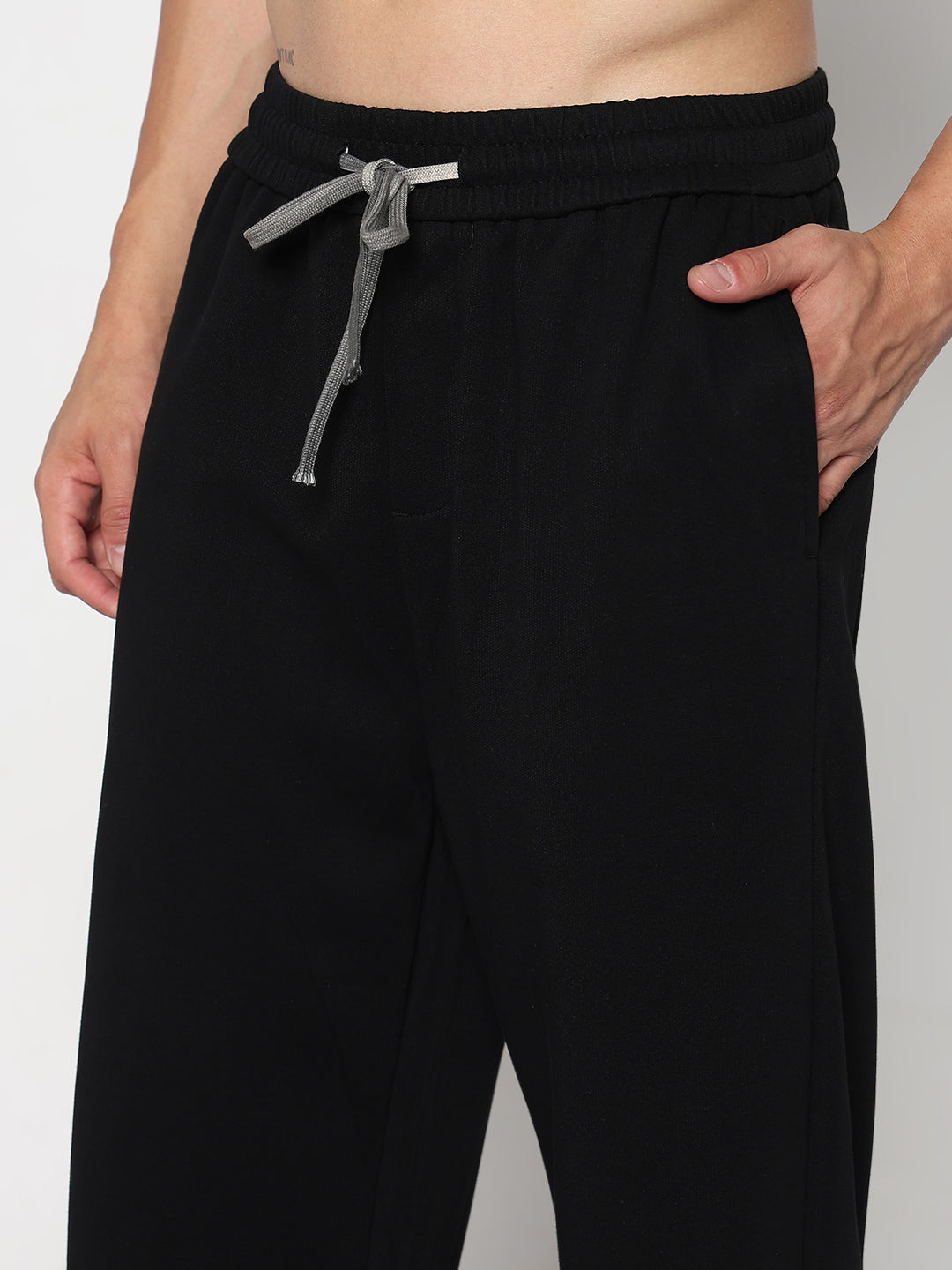 Men's Black Relaxed Fit Trouser