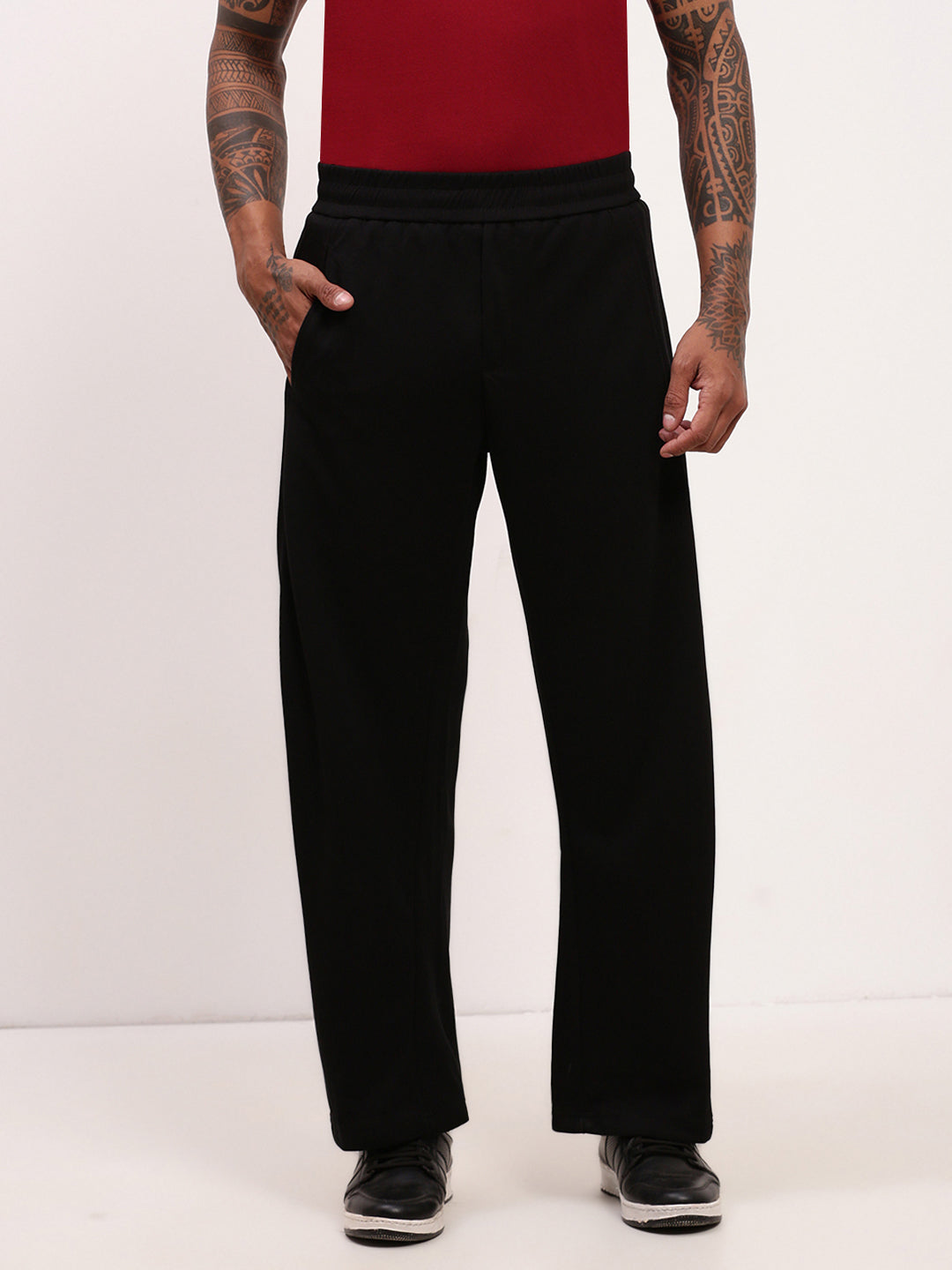 Men Black Solid Straight Fit Trousers