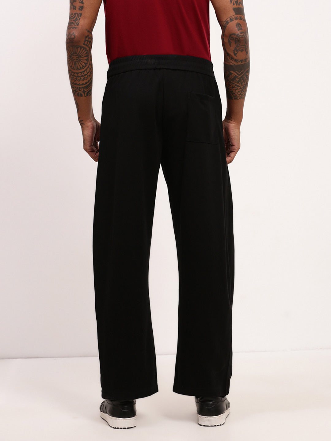 Men Black Solid Straight Fit Trousers